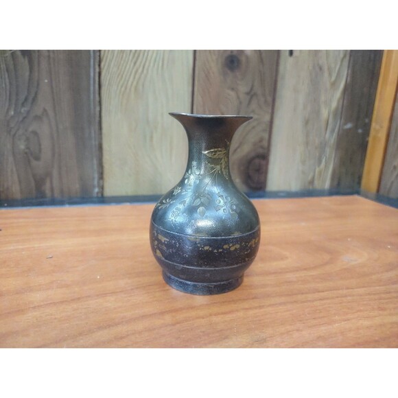 Antique Vase Pitcher Osborn & Co Quadruple Silver Plate Etched - Picture 1 of 8